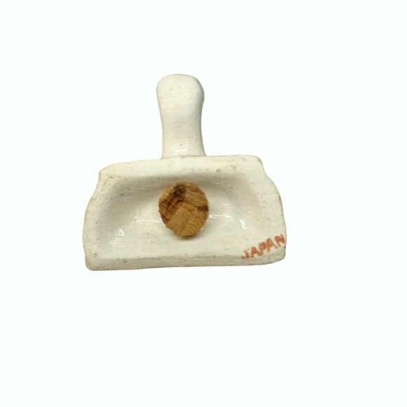 1960s Mini Ceramic Iron Figurines Set Of 5 Floral S&P shakers & more Japan - Picture 9 of 10